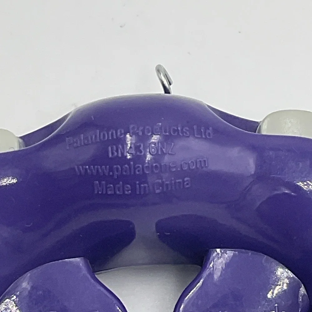 Purple GameCube Controller Keychain Paladone Nintendo Backpack Buddies Bag Clip